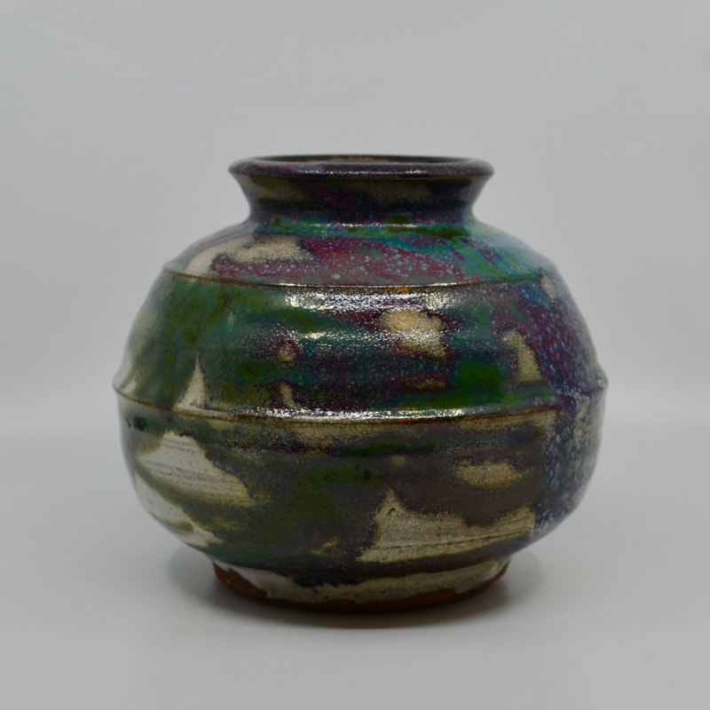 Early Wayne Ngan vase with similar glaze patterns to those used by his friend and colleague Heinz Laffin.