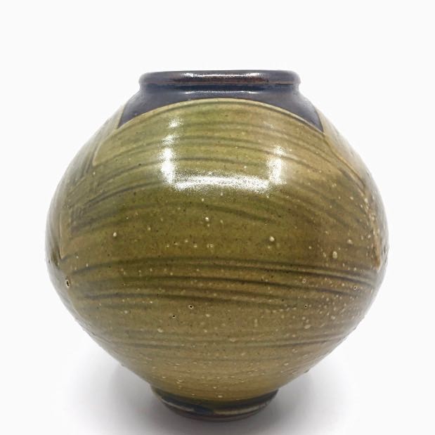 I am always interested in purchasing Wayne Ngan pottery vases like the one shown here.